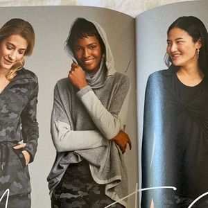 CAbi #3996 ATC Cowl SZ XS - Oversized